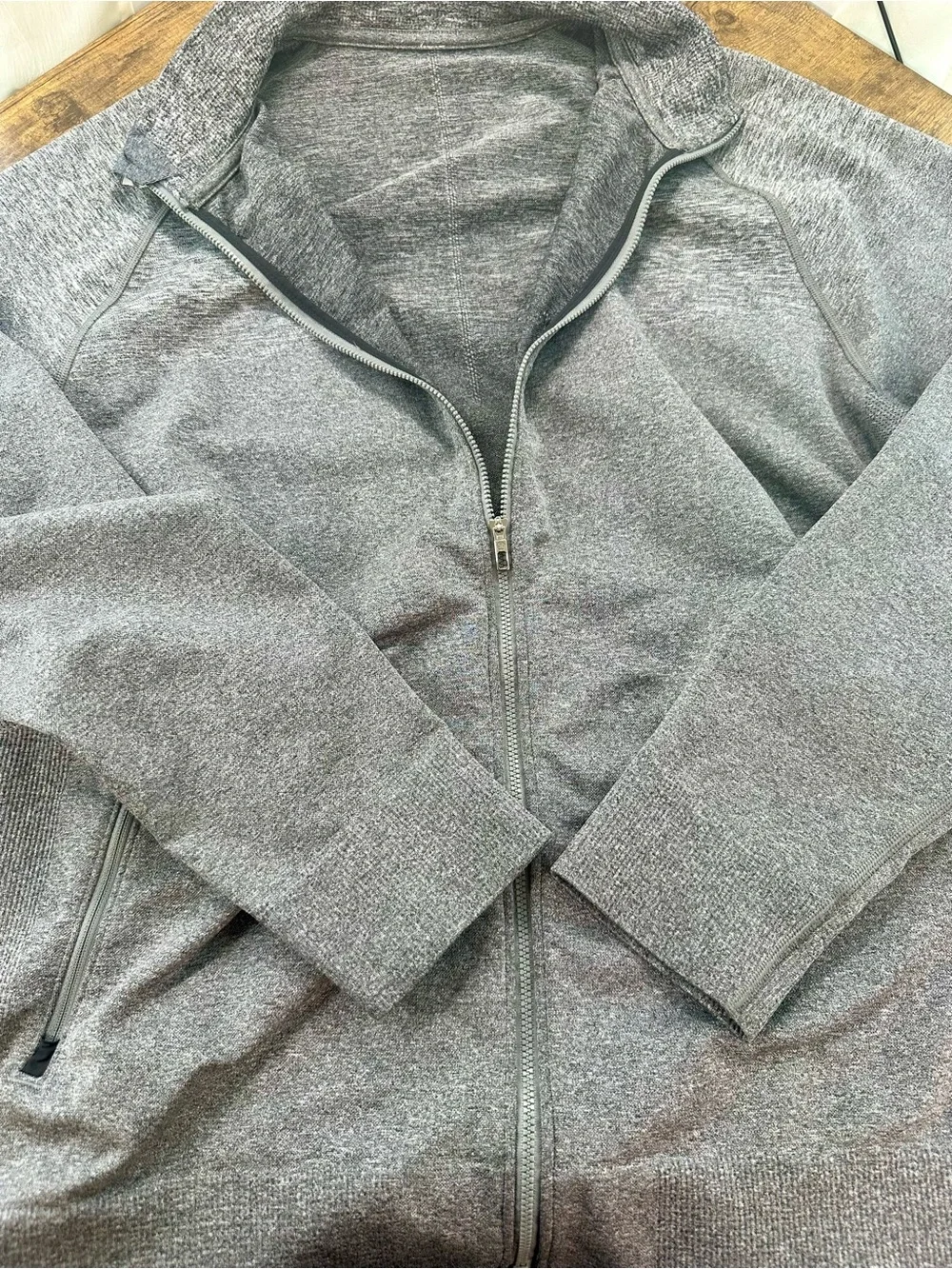 Lululemon Men’s Pulse Jacket, Heathered Black Gray, XL